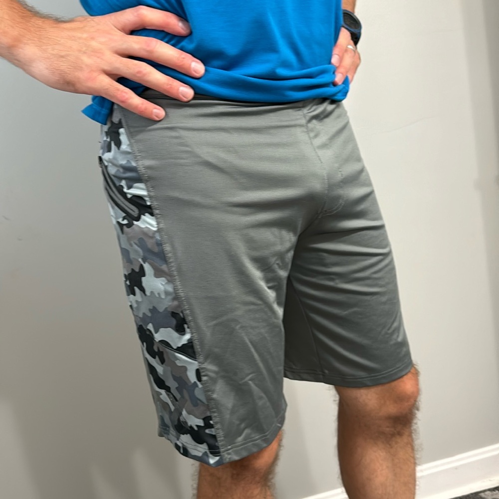 Camo GOVX gear athletic shorts